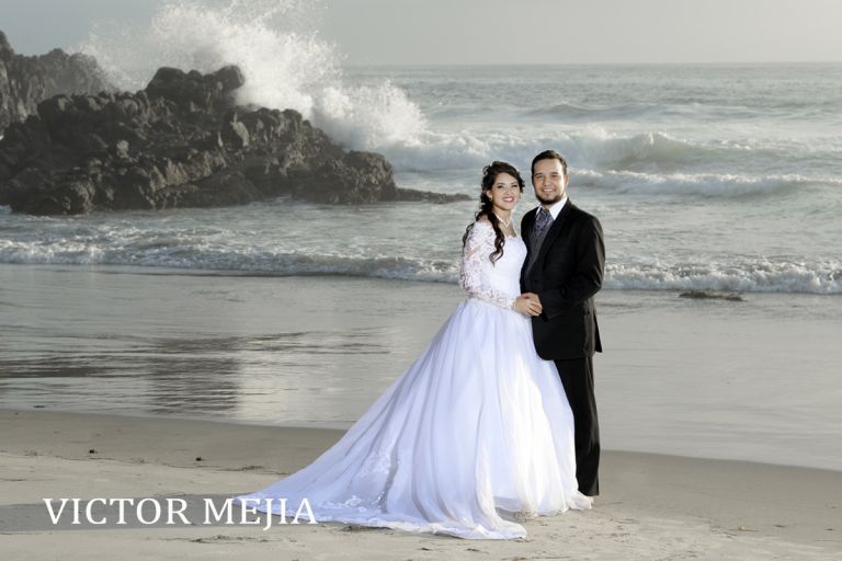 Novios en la playa